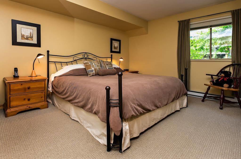 Westwind Properties At Valhalla Whistler Luaran gambar